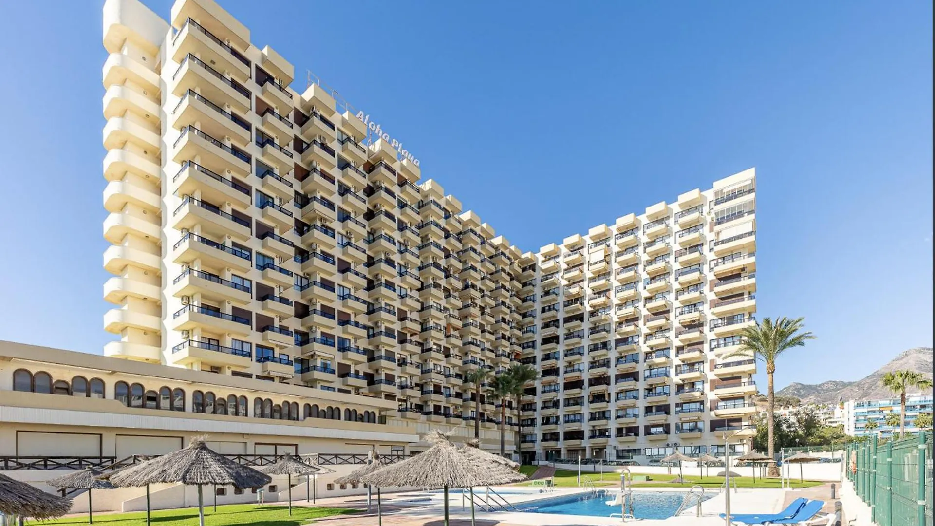 בנאלמדנה 797 Holiday Rentals - Renovado Apartamento Con Hermosas Vistas
